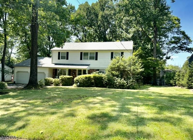 24 Tremont Terrace - Photo 1
