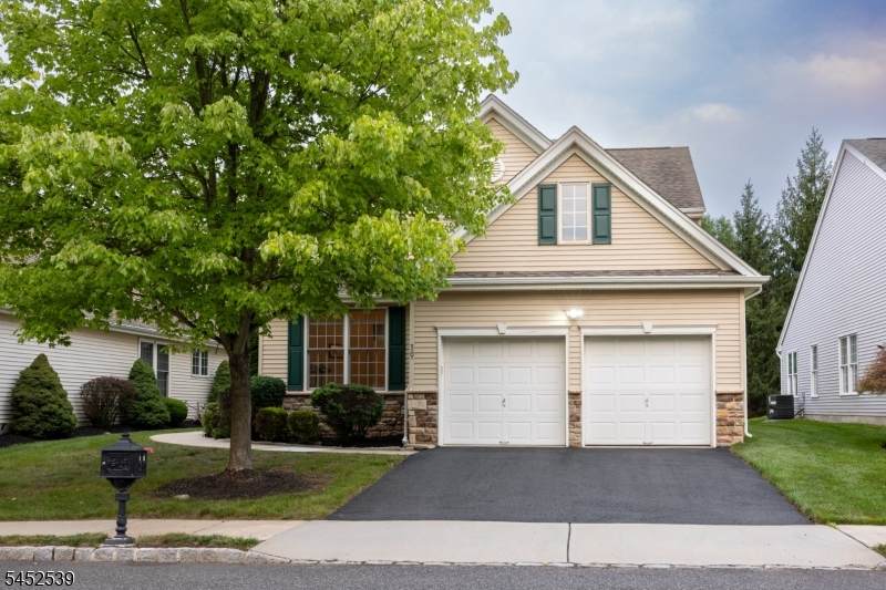 19 Bayard Rd - Photo 1