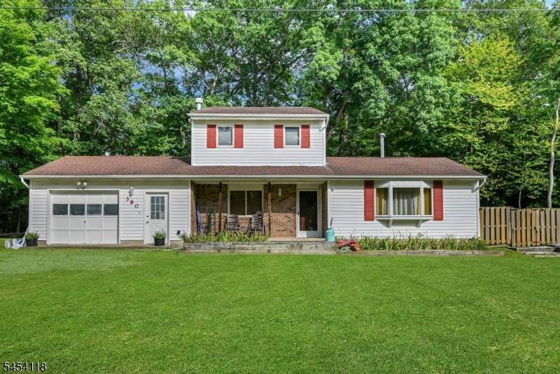 380 Ringwood Ave - Photo 1