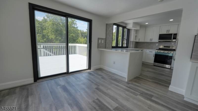 20 Anderson Hill Rd - Photo 1