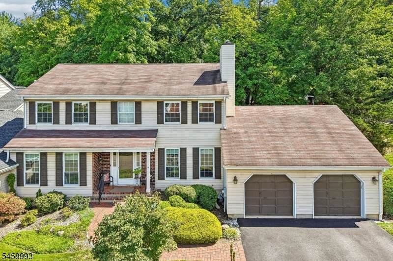 12 Clearwater Dr - Photo 1
