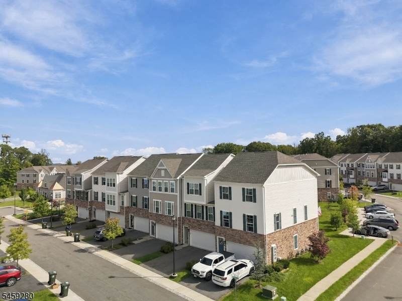 14 Clausen Ct - Photo 1