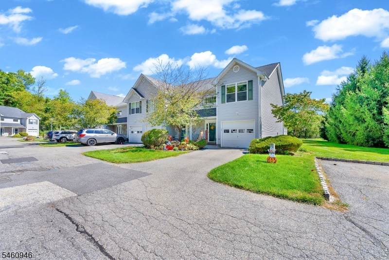 17 Beechmont Ter - Photo 1