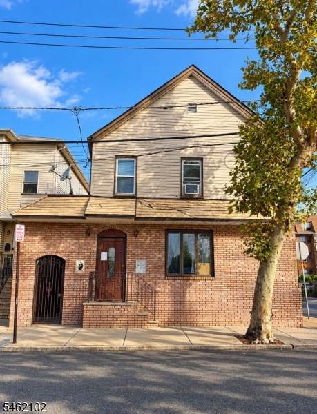 15 Hensler St - Photo 1