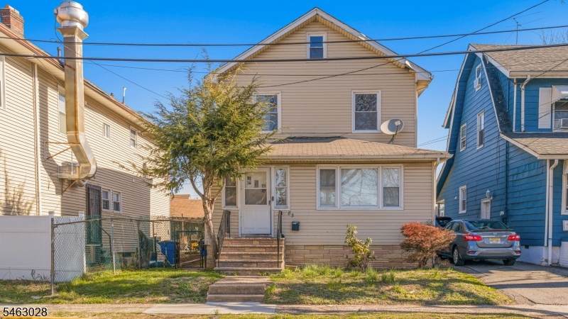 83 May St - Photo 1