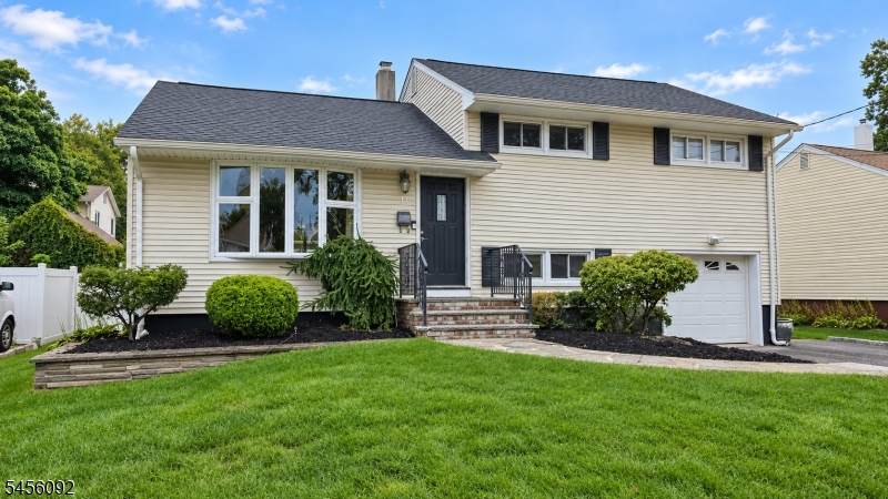 11 Eldorado Ct - Photo 1