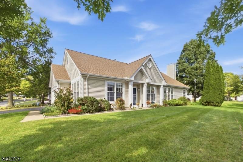10 Stafford Ln - Photo 1