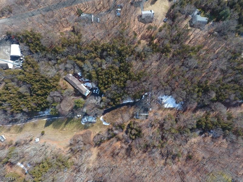 132 Newton Sparta Rd - Photo 1
