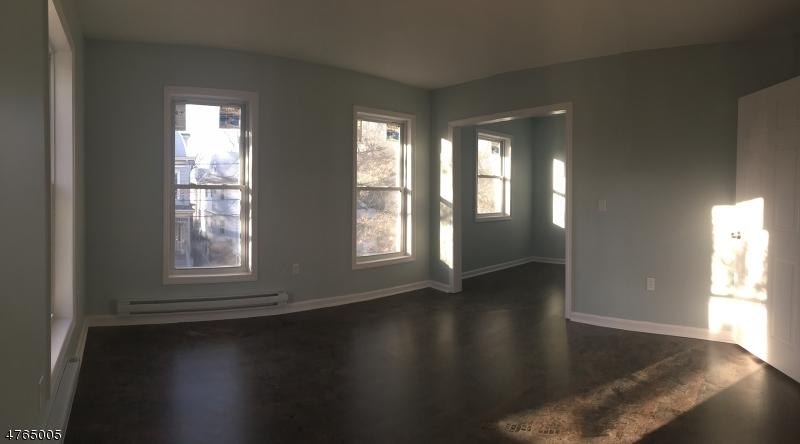 438 E 6Th St - Photo 1