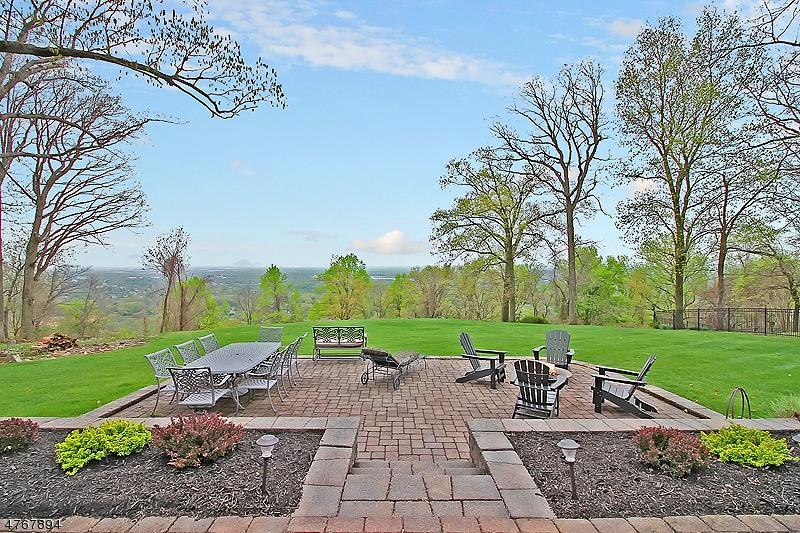 48 Hillcrest Rd - Photo 1