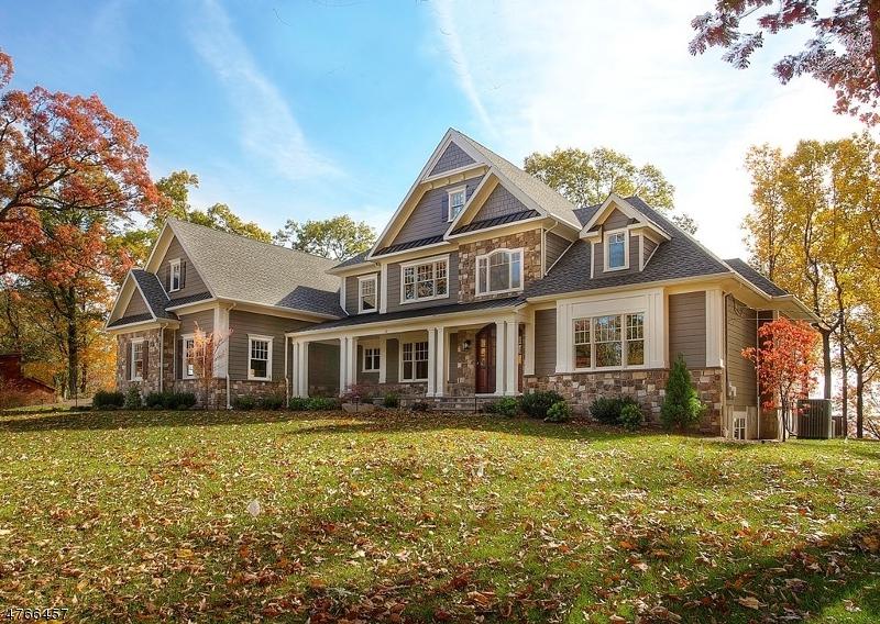 14 Gregory Ln - Photo 1