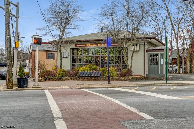 275 Main St - Photo 1
