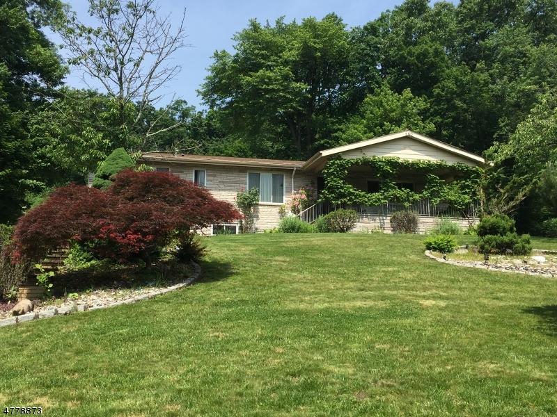 340 Fairview Ave - Photo 1