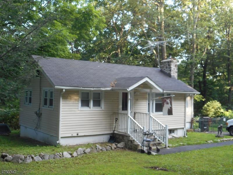 12 Shawondasee Rd - Photo 1