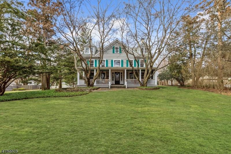 29 Hilltop Rd - Photo 1