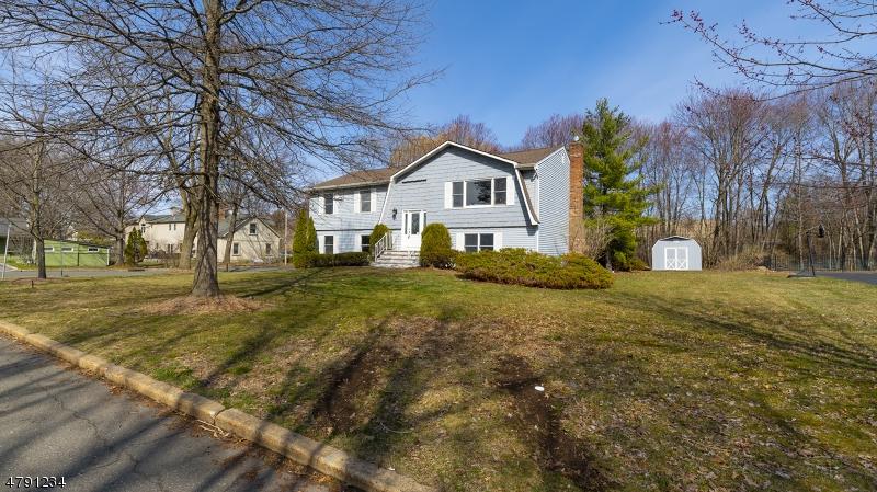 2 Indian Valley Rd - Photo 1