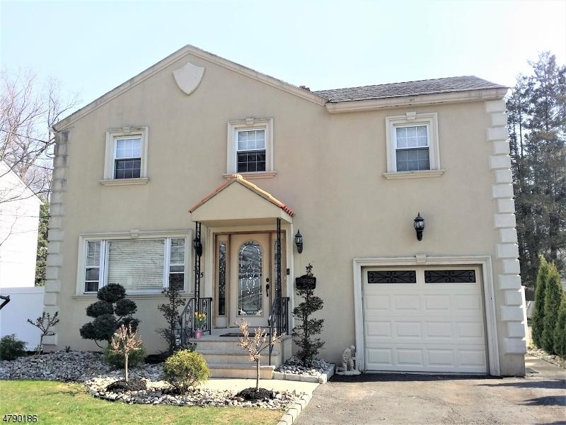 385 Boulevard - Photo 1