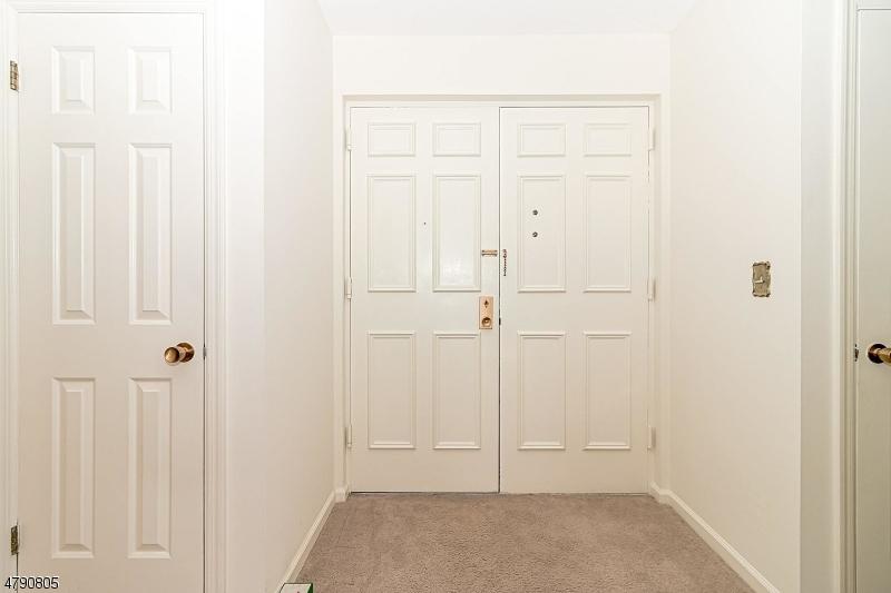 260 Prospect St - Photo 1