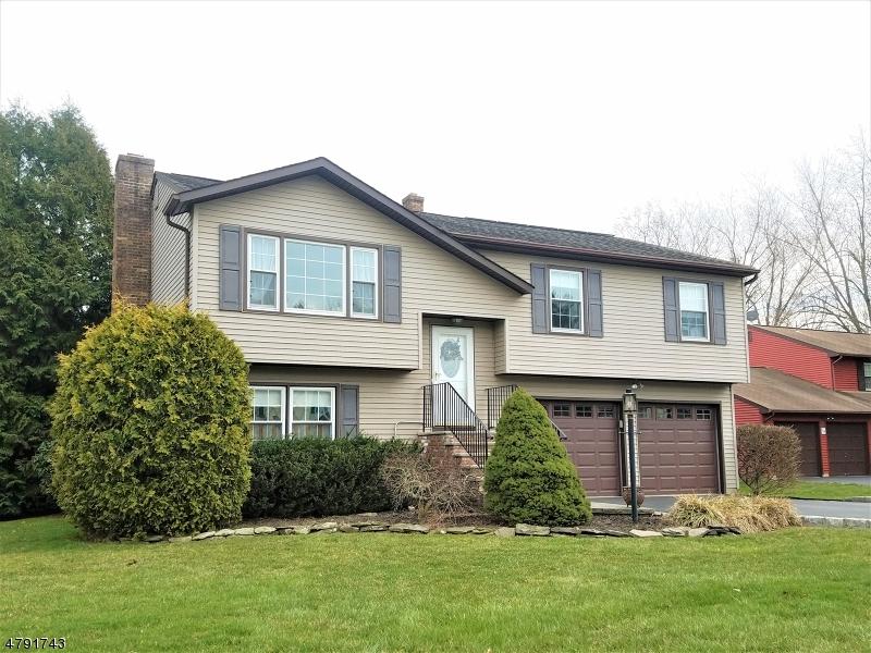 12 Village Ct - Photo 1