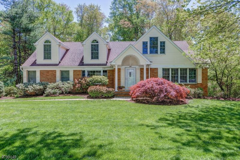 19 Joanna Way - Photo 1