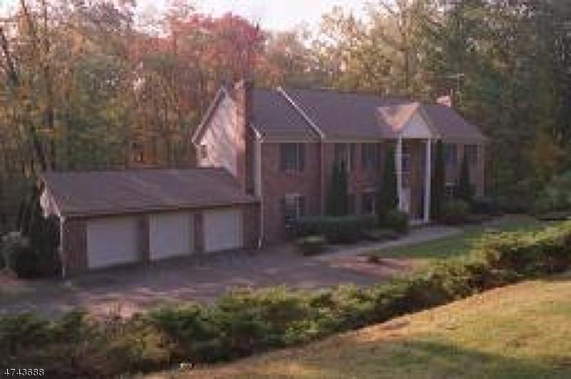 2 Fairchild Ln - Photo 1
