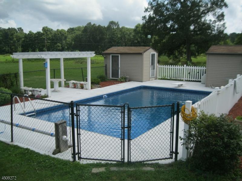 143 Wykertown Rd - Photo 1