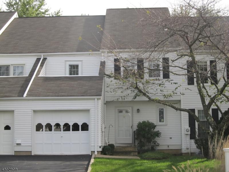 53 Hampshire Dr - Photo 1