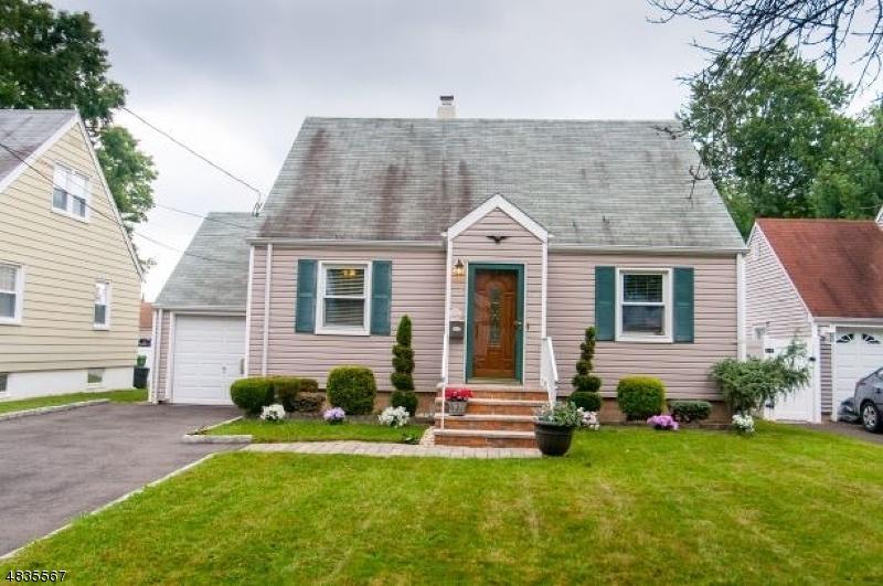 419 Elmwood Ter - Photo 1