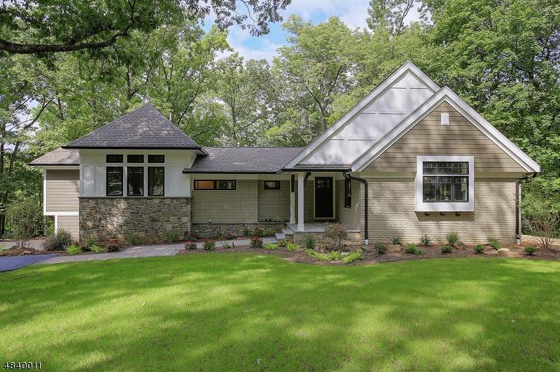 99 Oakridge Ln - Photo 1