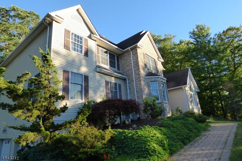 74 Brookwood Rd - Photo 1
