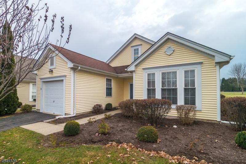20 Kensington Cir - Photo 1