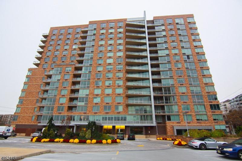 1711 Hudson Park - Photo 1