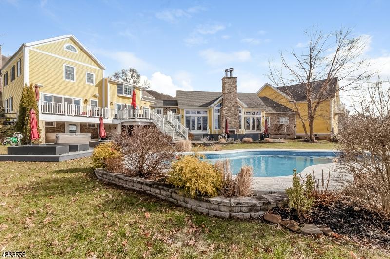 1340 Washington Valley Rd - Photo 1