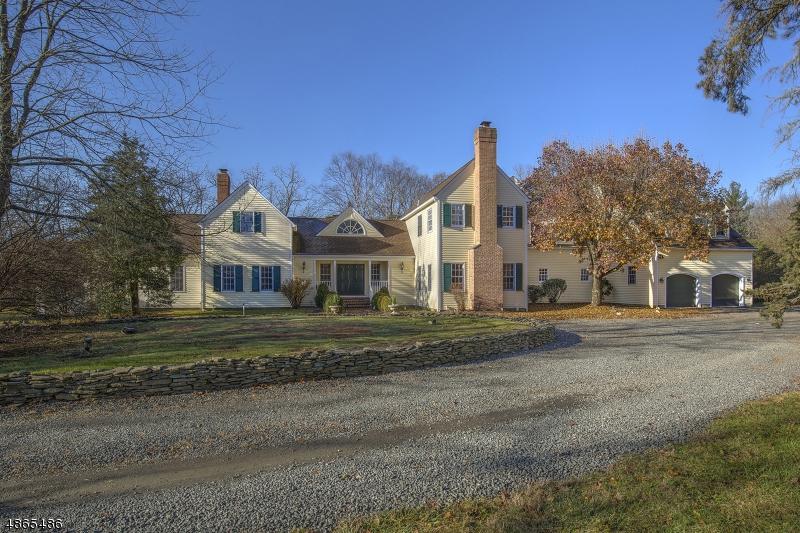 1675 River Rd - Photo 1