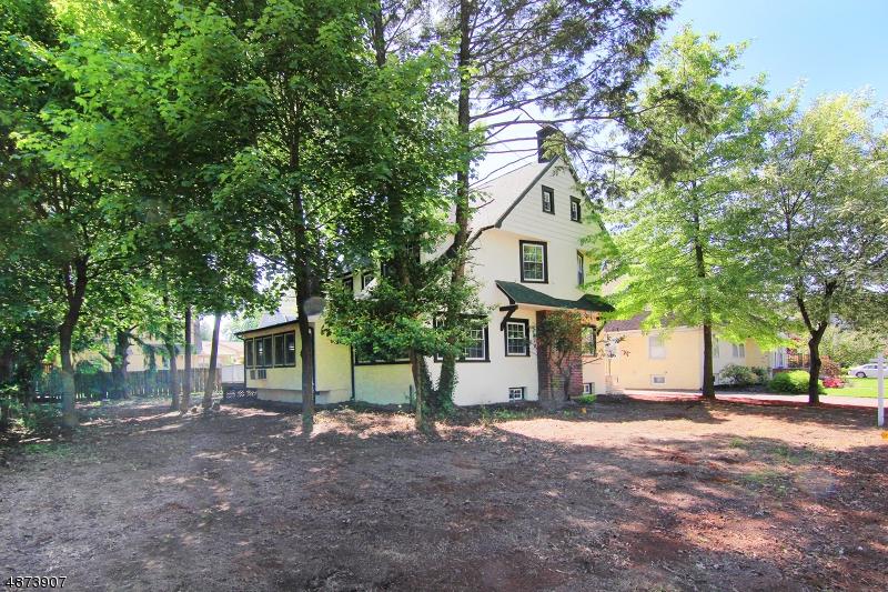 81 Watchung Ave - Photo 1