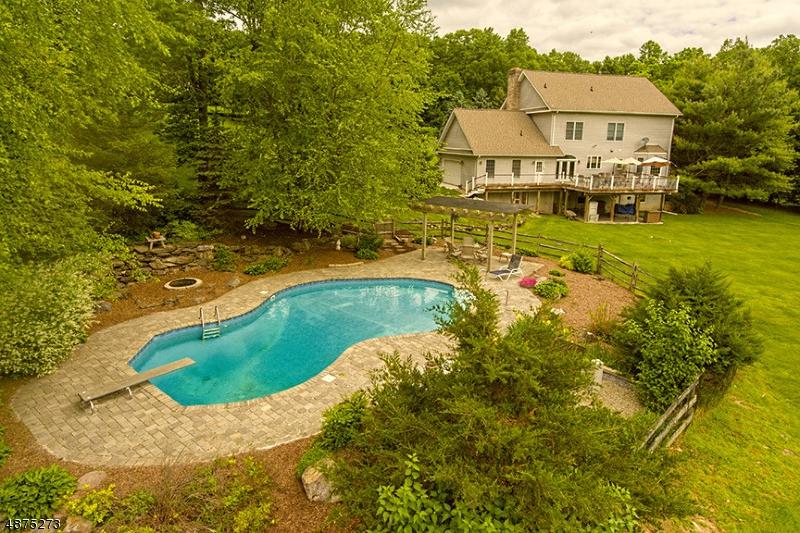 5 Woodfield Rd - Photo 1