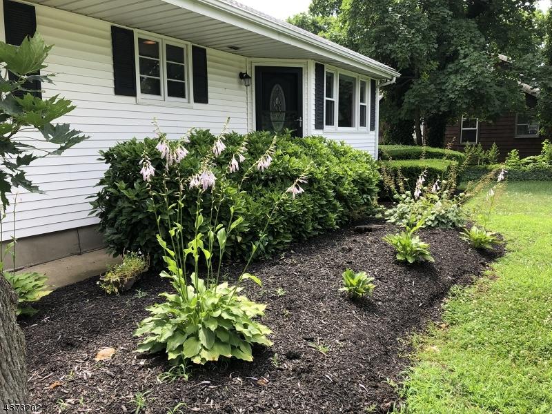 13 Sears Ave - Photo 1