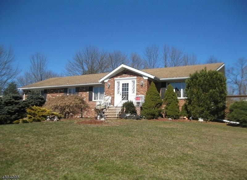 5 Summit Dr - Photo 1