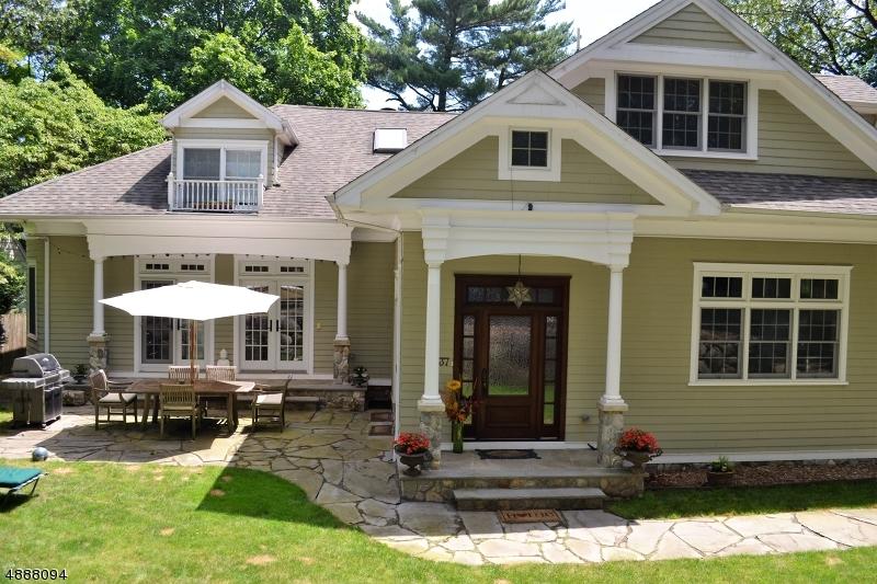 137 N Franklin Tpke - Photo 1