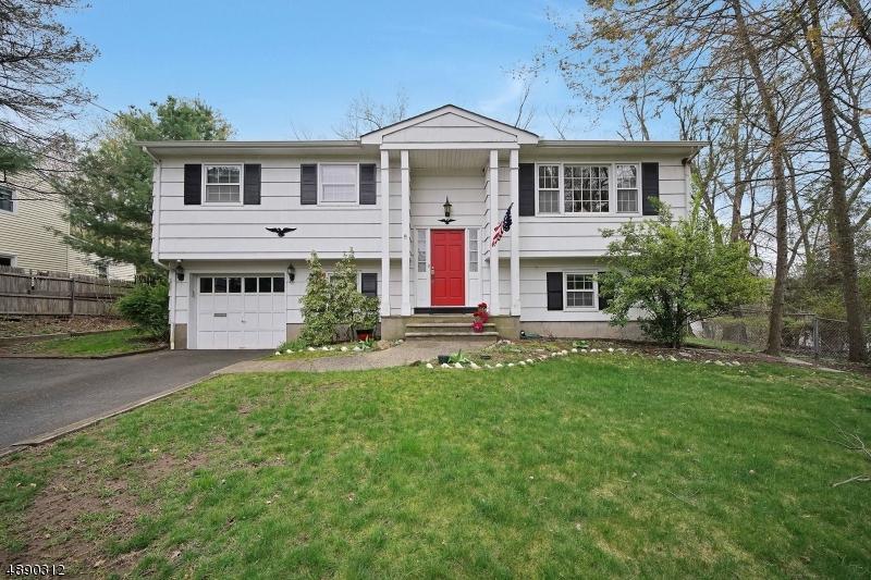 5 Richard Ct - Photo 1