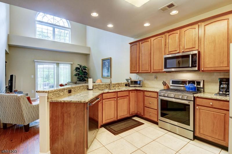 9 Ebersohl Cir - Photo 1