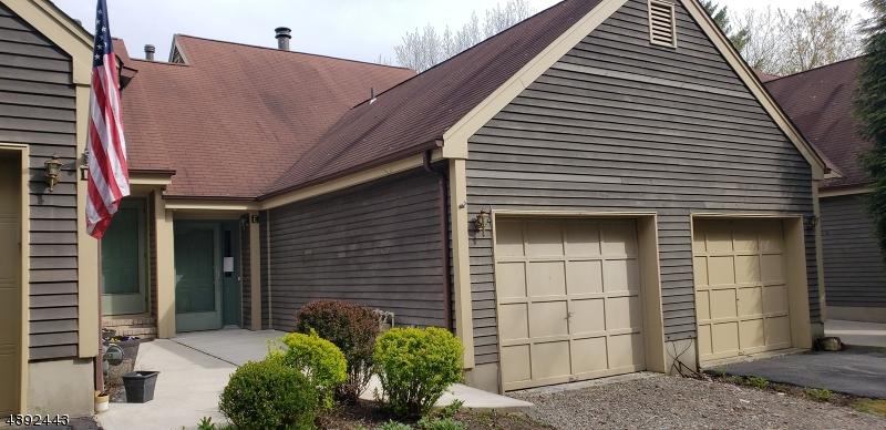 1 Black Walnut Ln - Photo 1