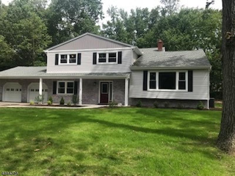 9 Foxwood Ln - Photo 1
