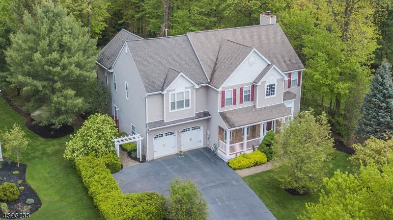 10 Anna Rose Ct - Photo 1