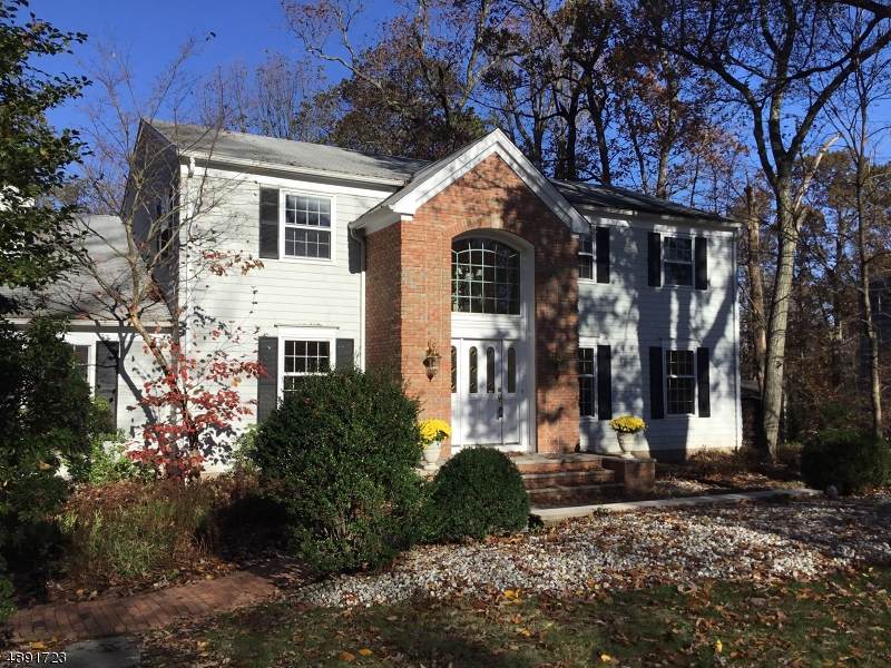 195 High Tor Dr - Photo 1