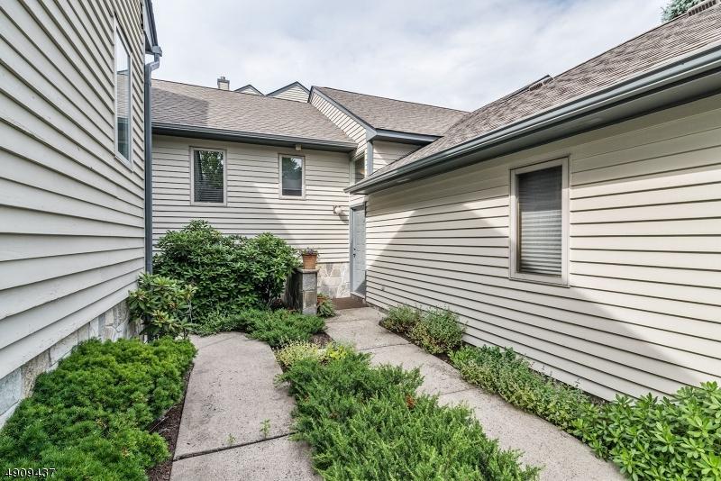 6 Lapis Cir - Photo 1