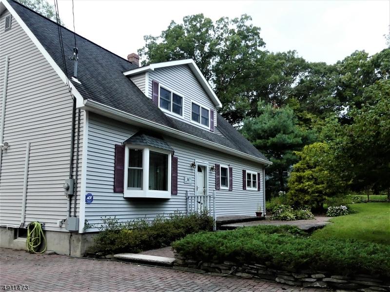14 Oak Dr - Photo 1