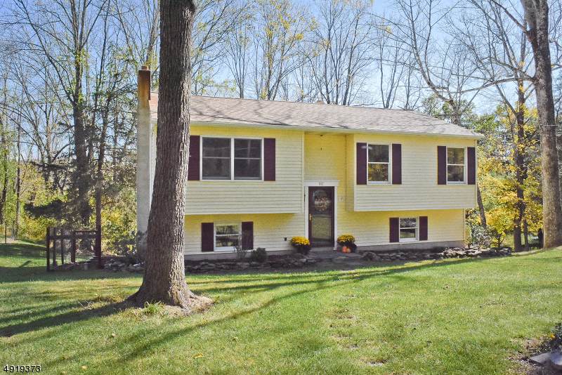 917 Deer Run - Photo 1