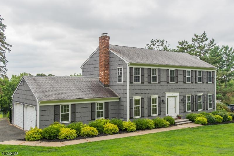12 Mountainside Rd - Photo 1