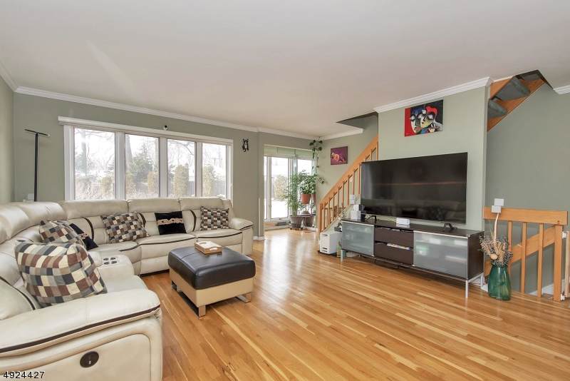 100 E Passaic Ave A4 - Photo 1